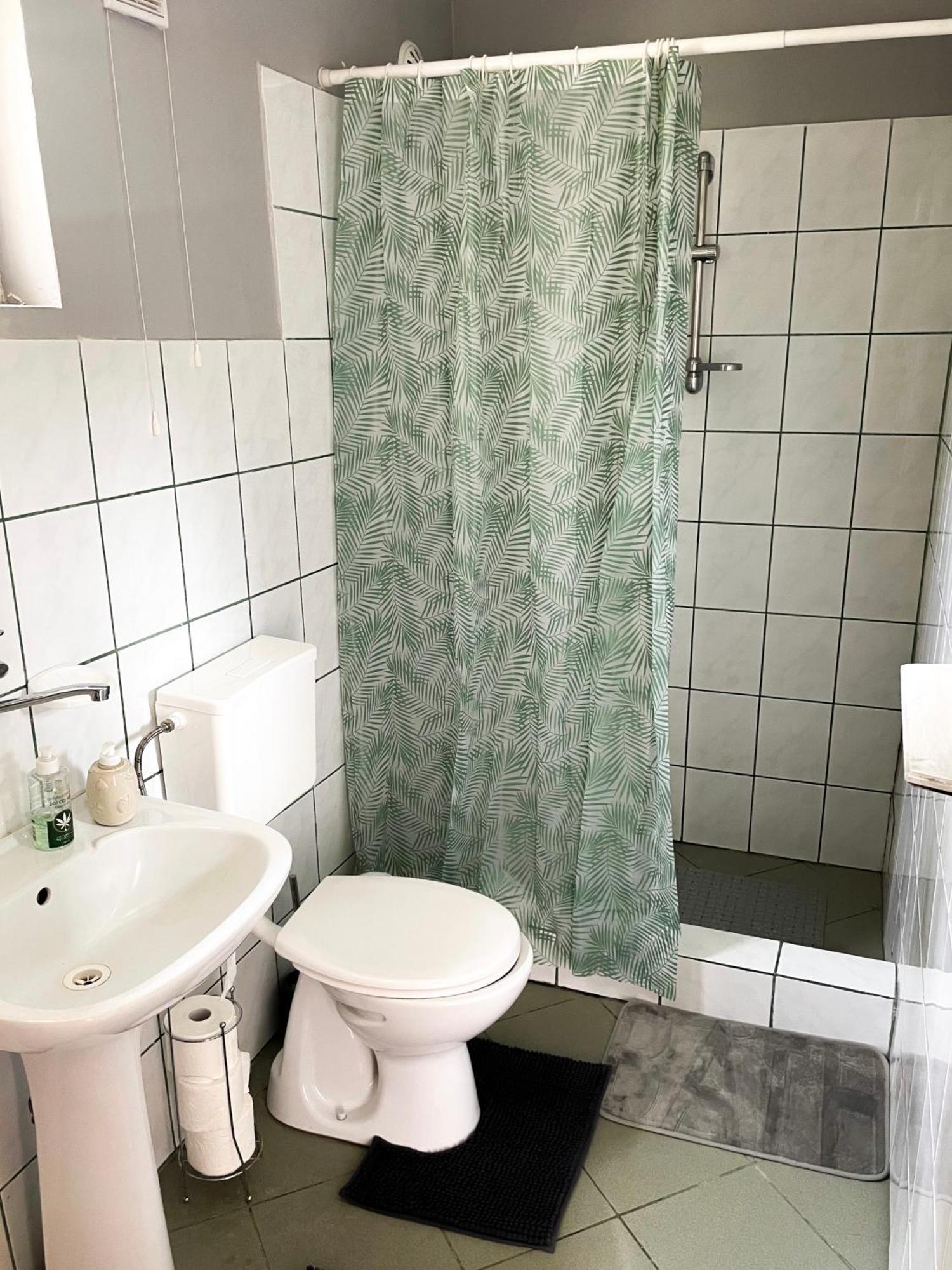 Lesna Chatka Klebowo Eksteriør billede